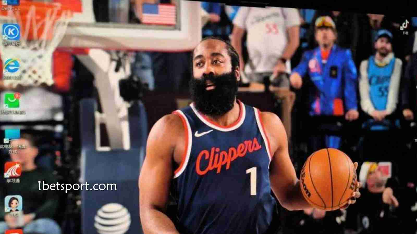 1XBET体育篮球分析：NBA季后赛关键球员表现与战术变化